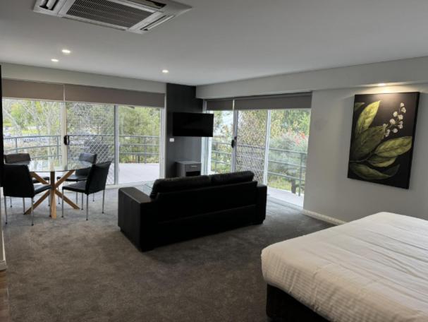 Отель Yarrawonga Mulwala Golf Club Экстерьер фото